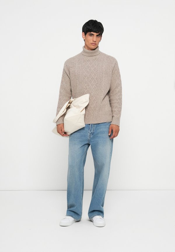 Selected Turtleneck Wool Blend