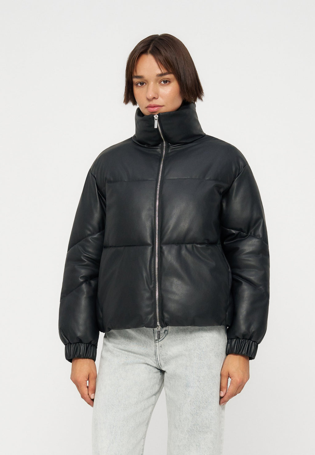 Armani Exchange Bomberjacke Media 1