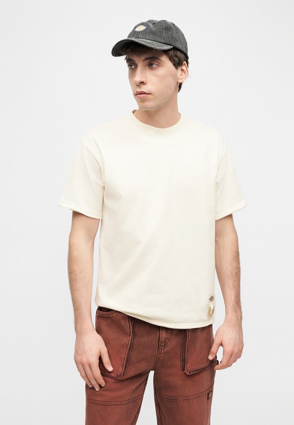 Dickies CHINESE NEW YEAR TEE