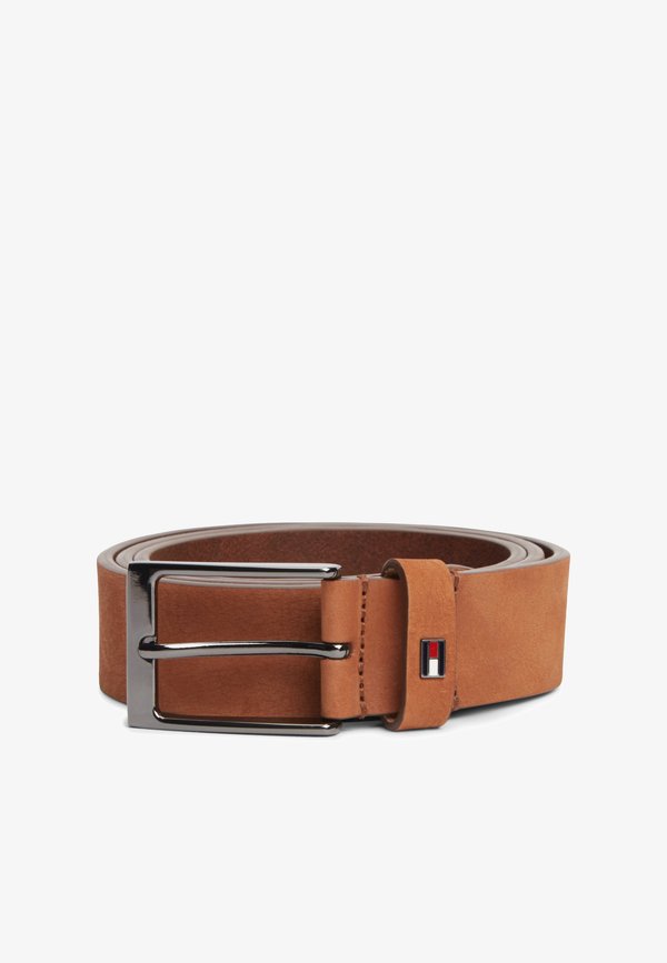 Tommy Hilfiger ENAMEL FLAG RECTANGULAR BUCKLE LEATHER BELT - Belt - winter cognac