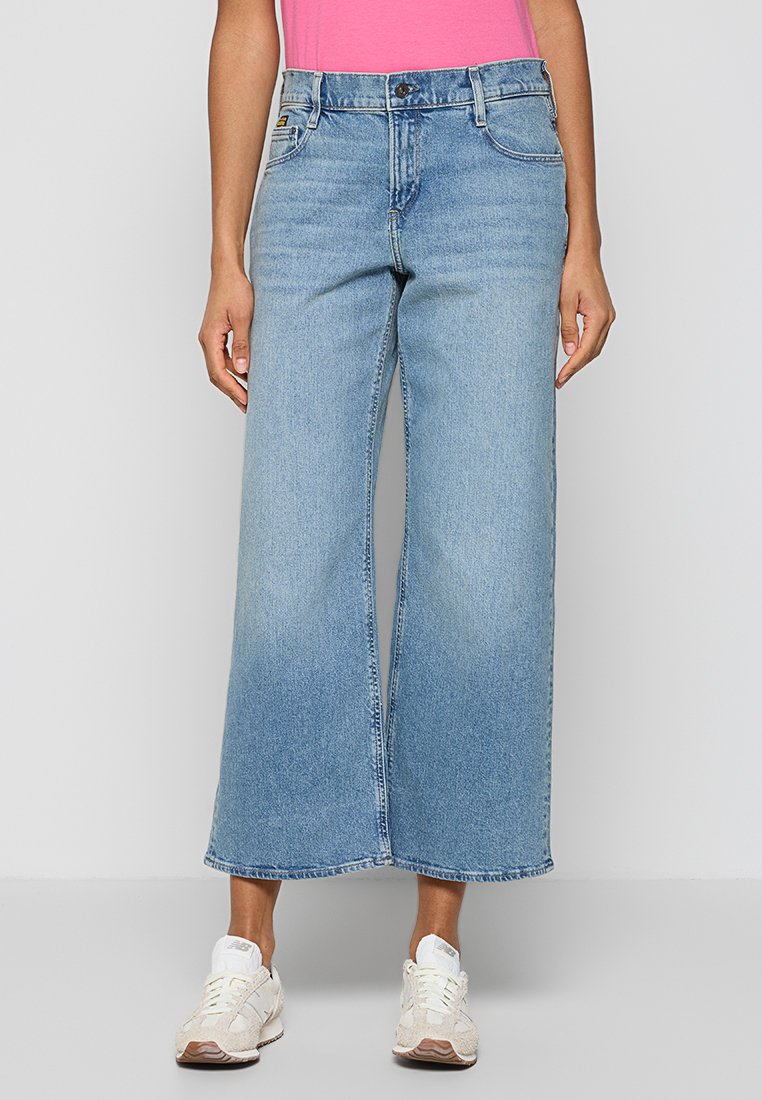JUDEE LOOSE FIT Media 1