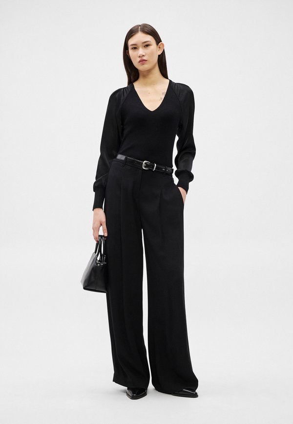 DKNY MIX MEDIA