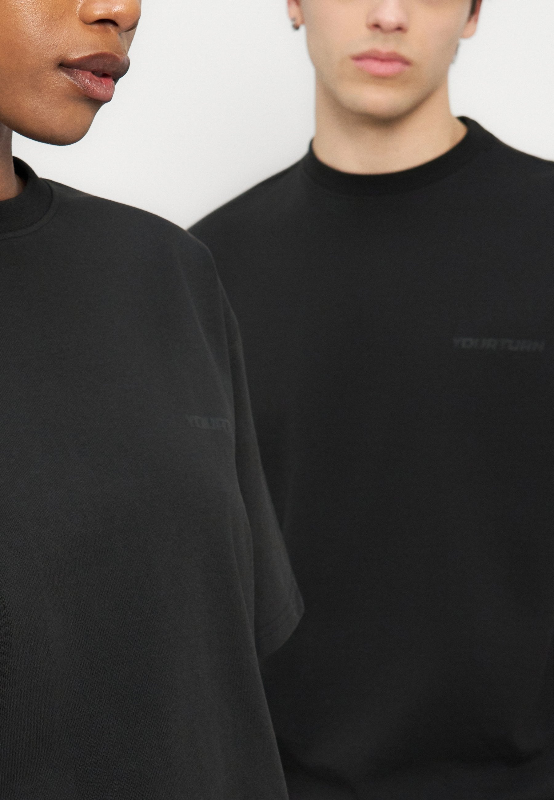 YOURTURN HEAVYWEIGHT REGULAR FIT
