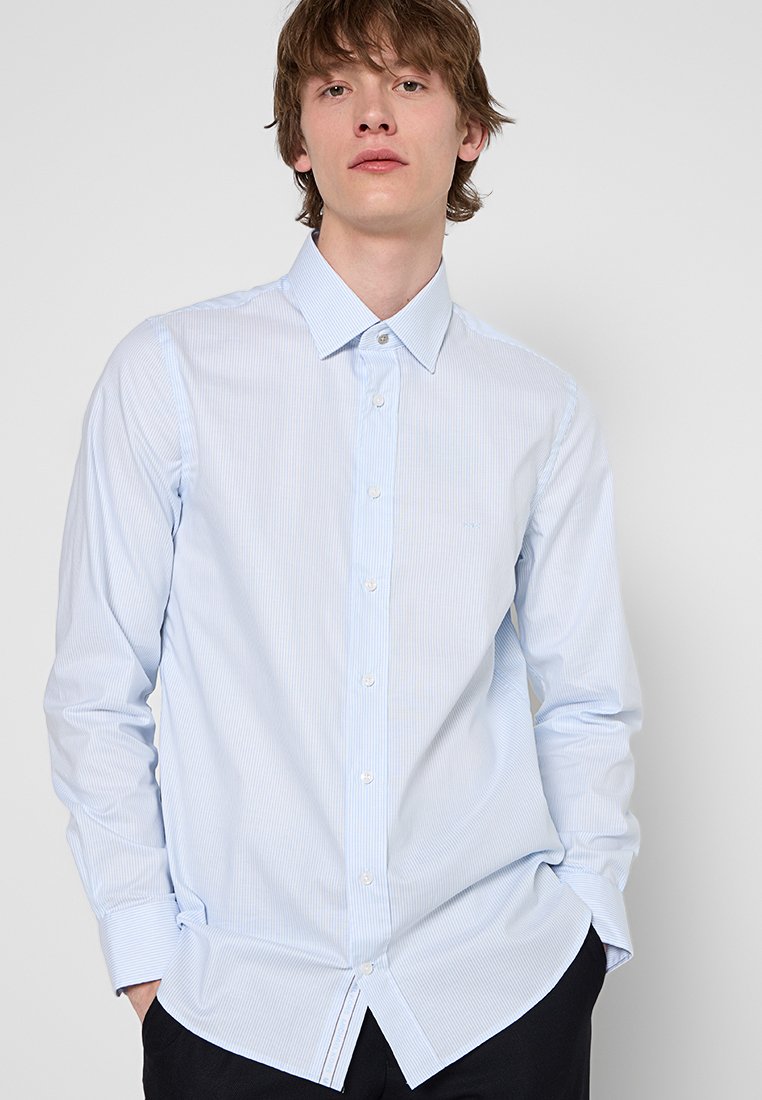 Michael Kors ENGINEERD OXFORD SLIM FIT