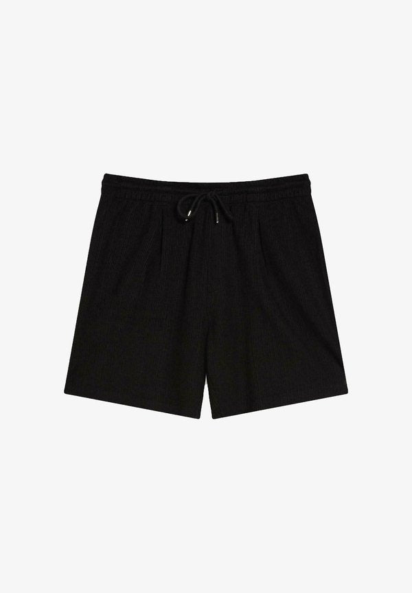 Bershka TEXTURED PLUSH - BERMUDA SHORTS 01397238 - Shorts - black