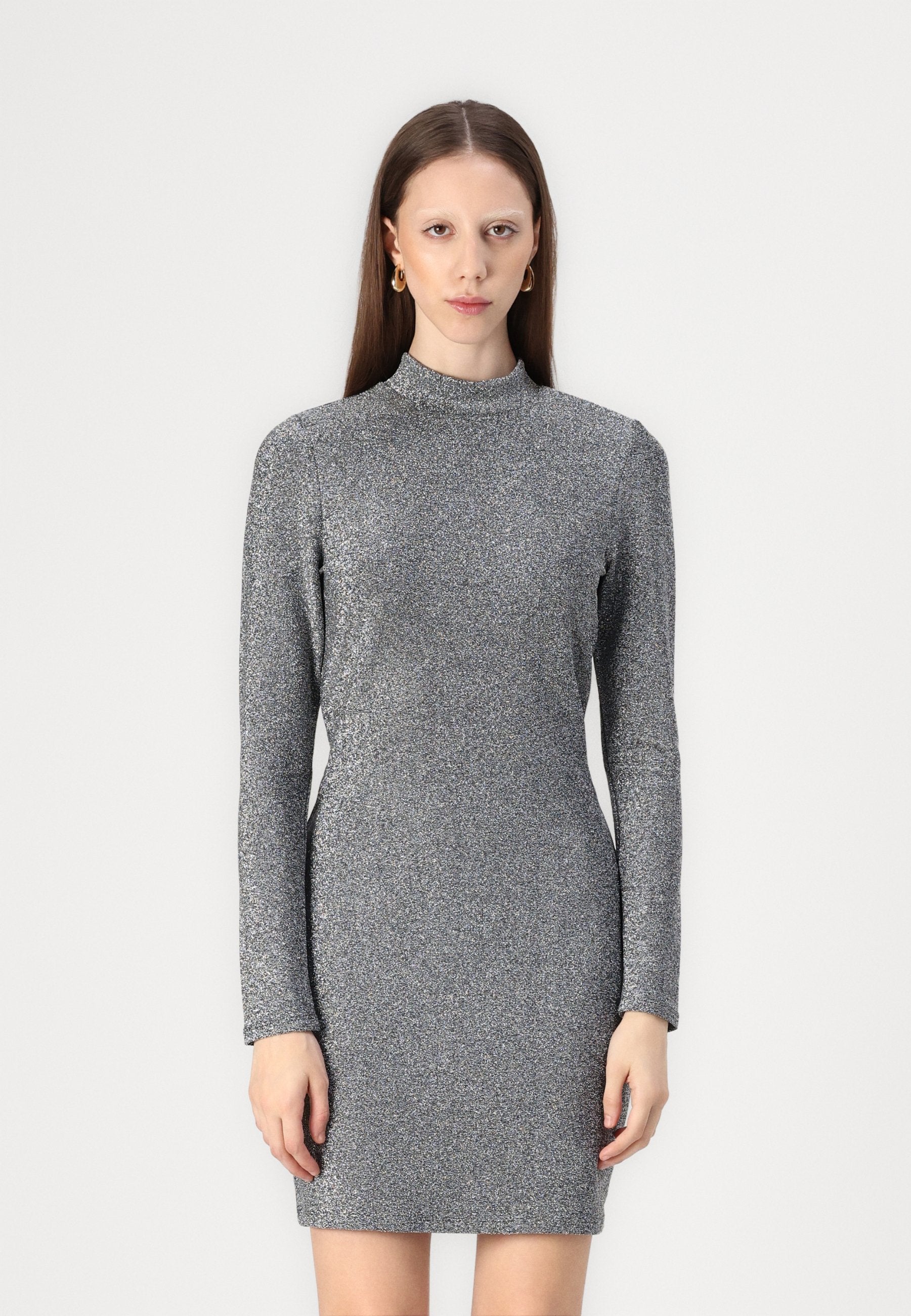 ONLY ONLSARA BACK DETAIL SHORT DRESS