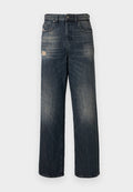 Blaue Jeans aus Denim mit lockerem Schnitt, versehen mit Used-Details und einem ausgewaschenen Look, fünf Taschen und einem Reißverschluss.