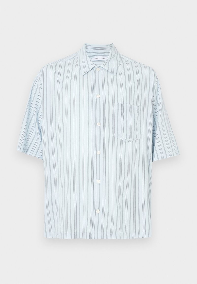 AYO SHIRT Media 1