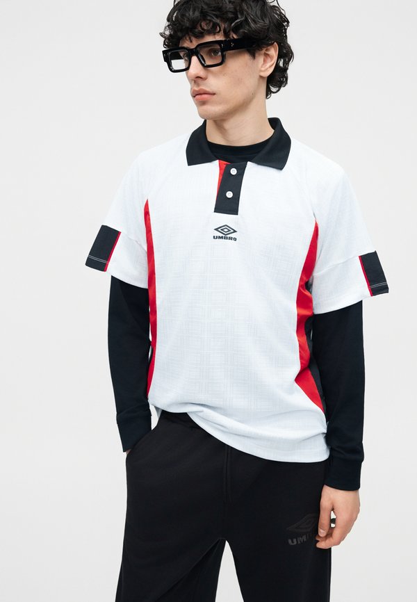 Umbro FOOTBALL UNISEX
