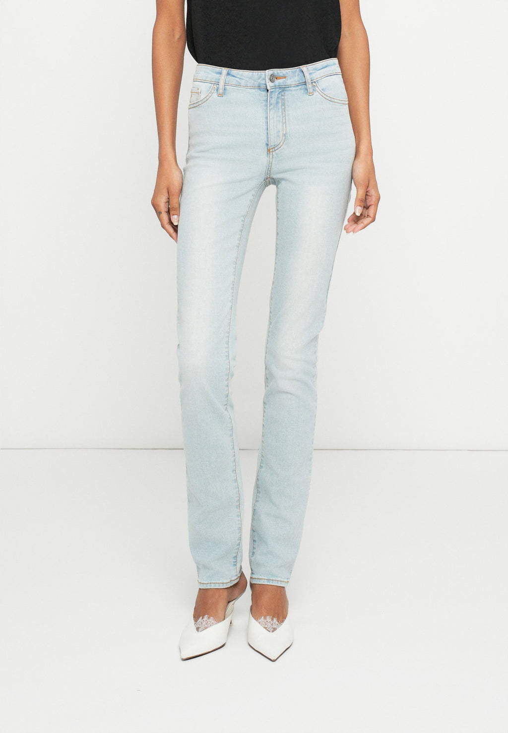 Armani Exchange Jeans Slim Fit Media 1