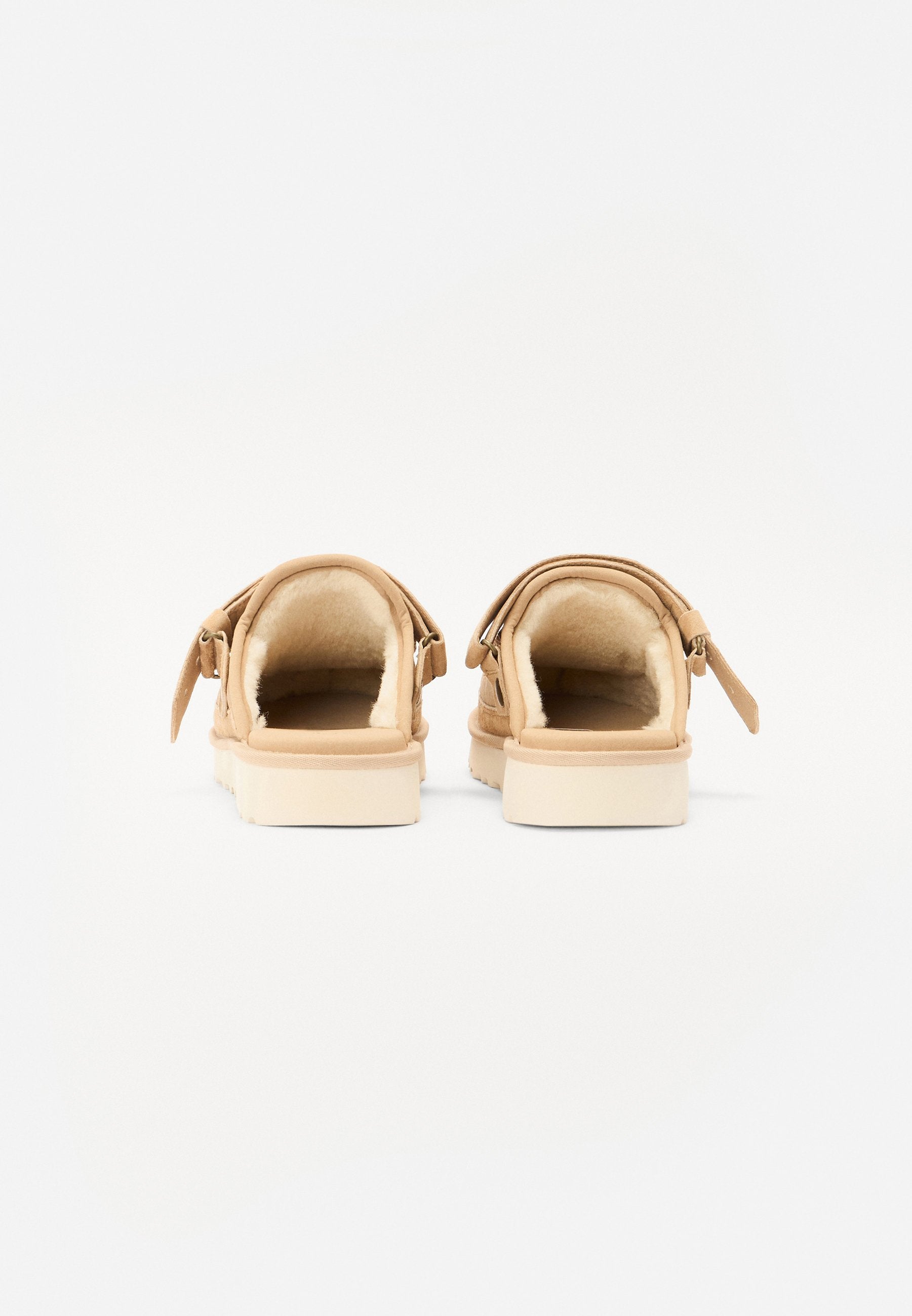 UGG REGENERATE UNISEX