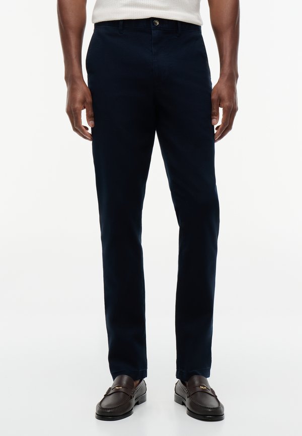 Tommy Hilfiger DENTON OPEN STRUCTURE - Chinos - desert sky