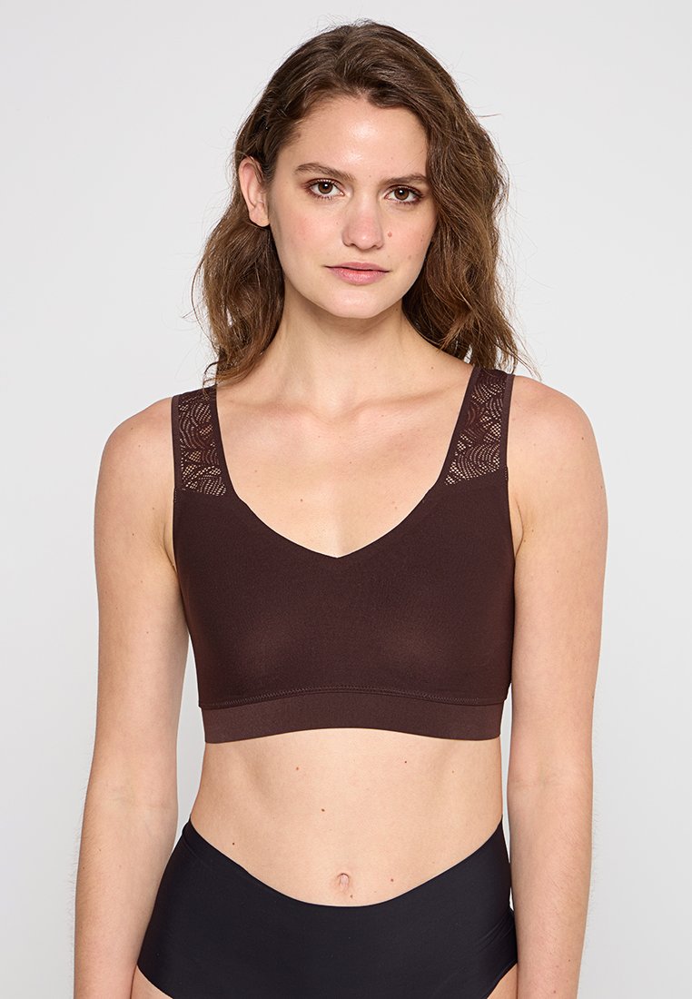 Chantelle Bustier Media 1