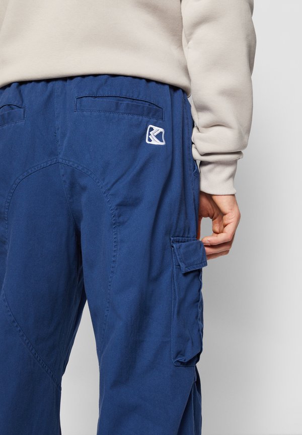 Karl Kani SMALL SIGNATURE WASHED PARACHUTE