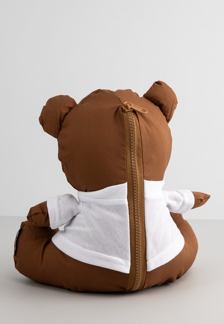 MOSCHINO POIS AND BEARS SET