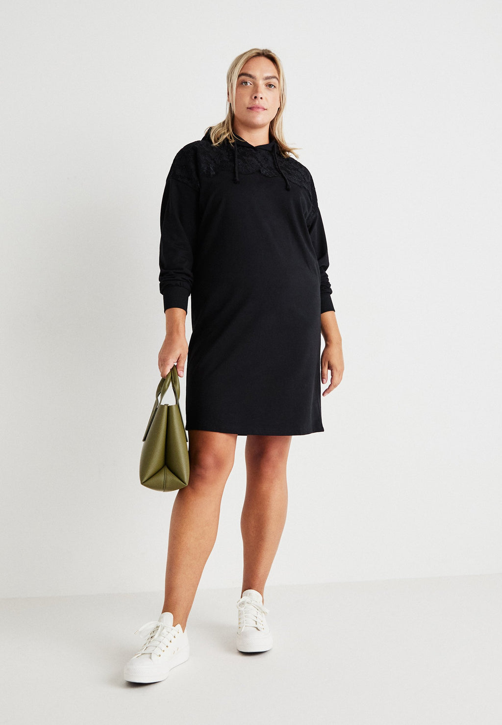 CARLIZZY HOOD DRESS Media 2