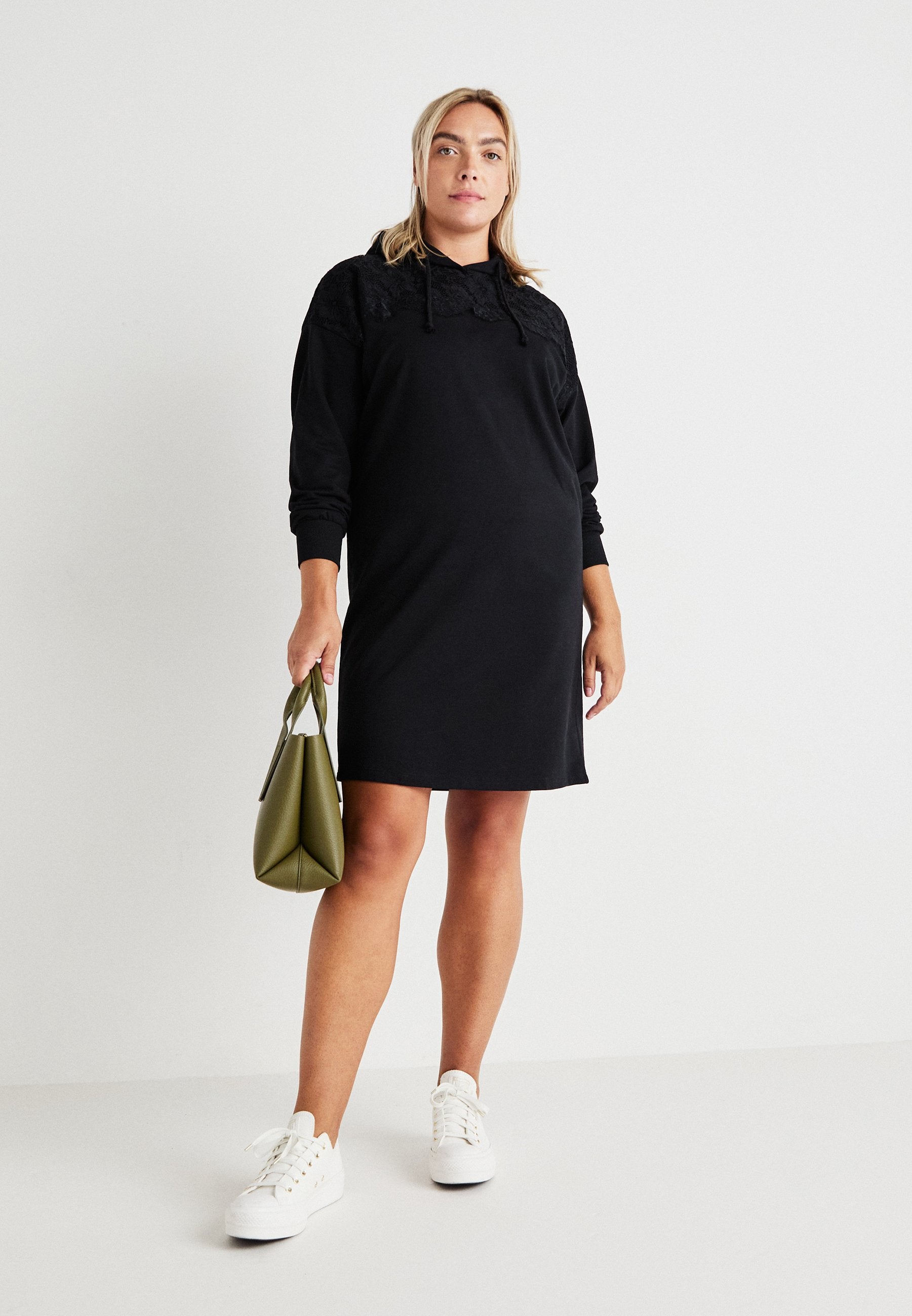 CARLIZZY HOOD DRESS Media 2