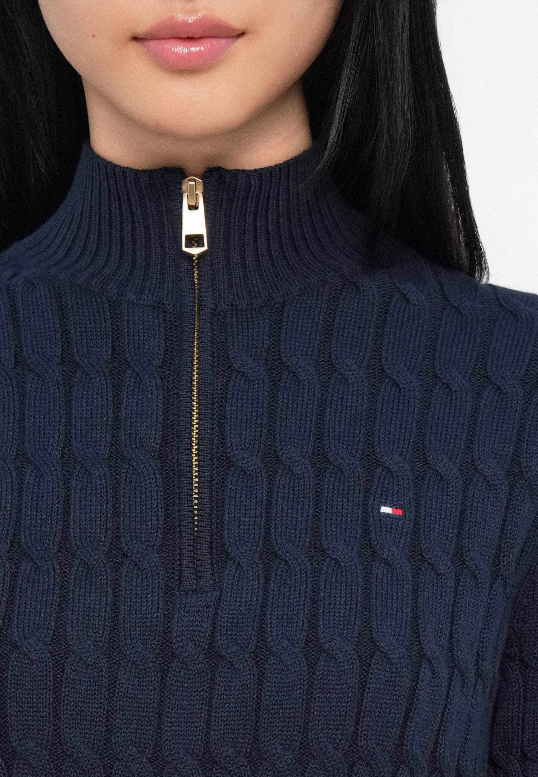 CABLE SHIFT DRESS Media 6