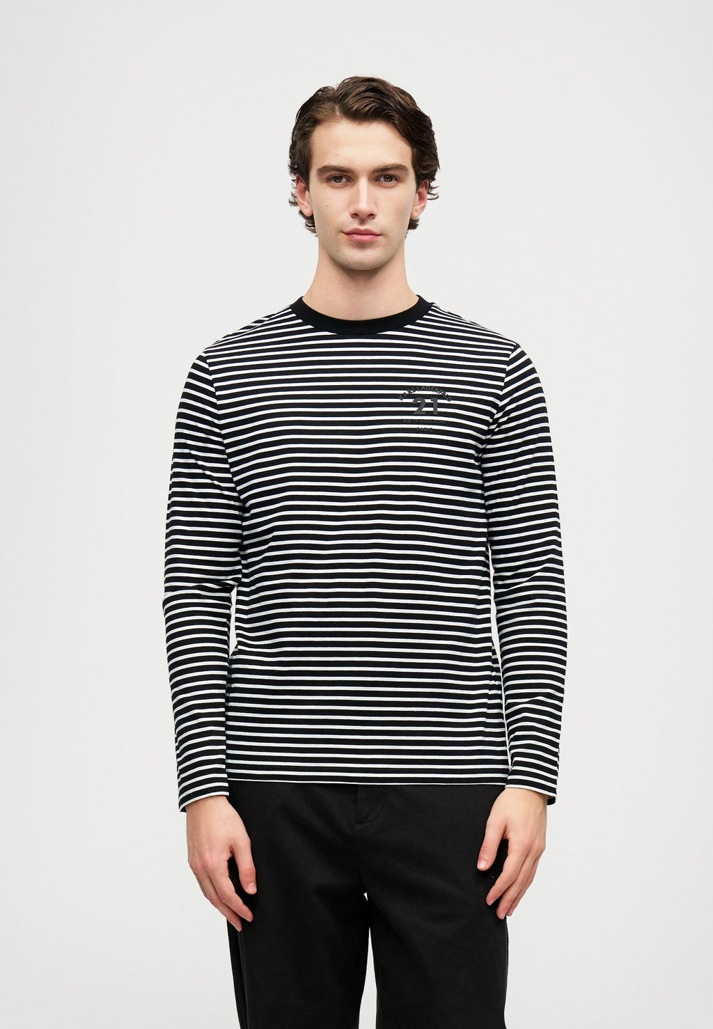  CREWNECK Media 3