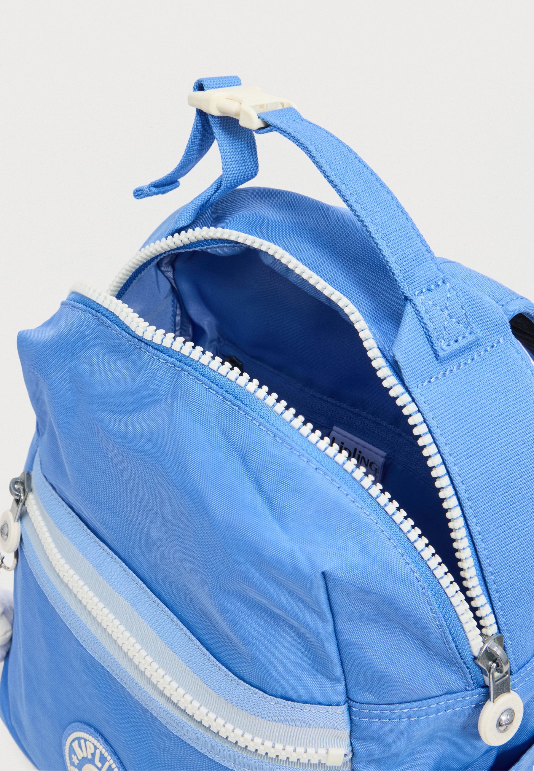 Kipling IVANO M