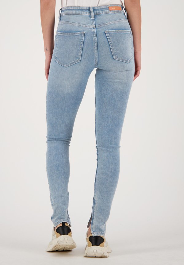 RAIZZED BLOSSOM ZIP BLOSSOM ZIP