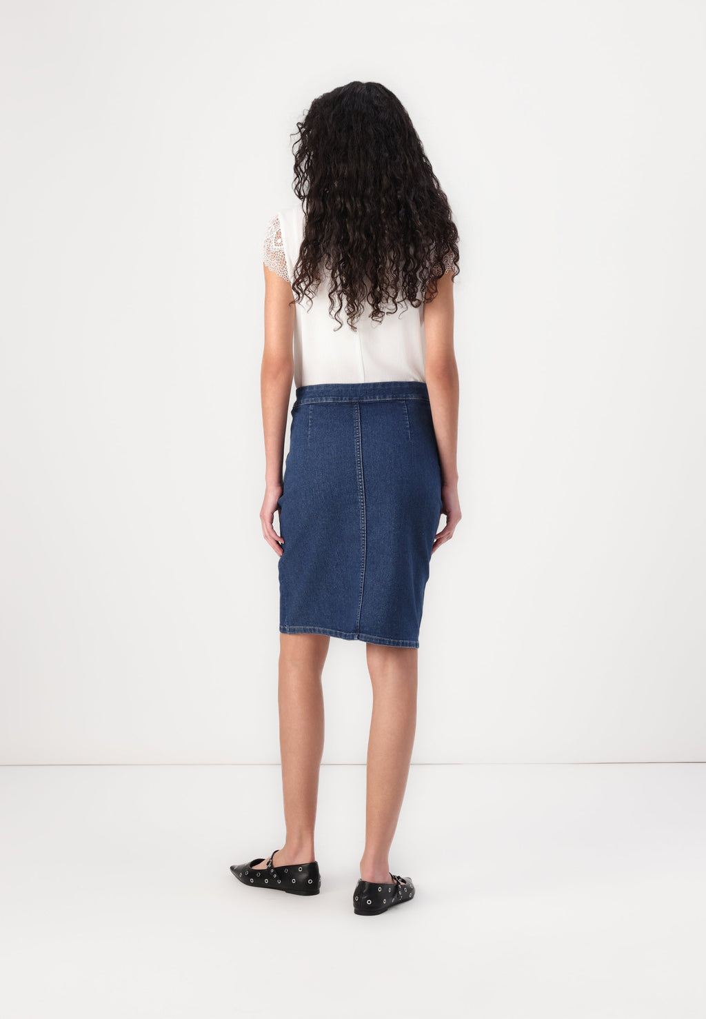 ONLY ONLHUSH BUTTON MIDI SKIRT