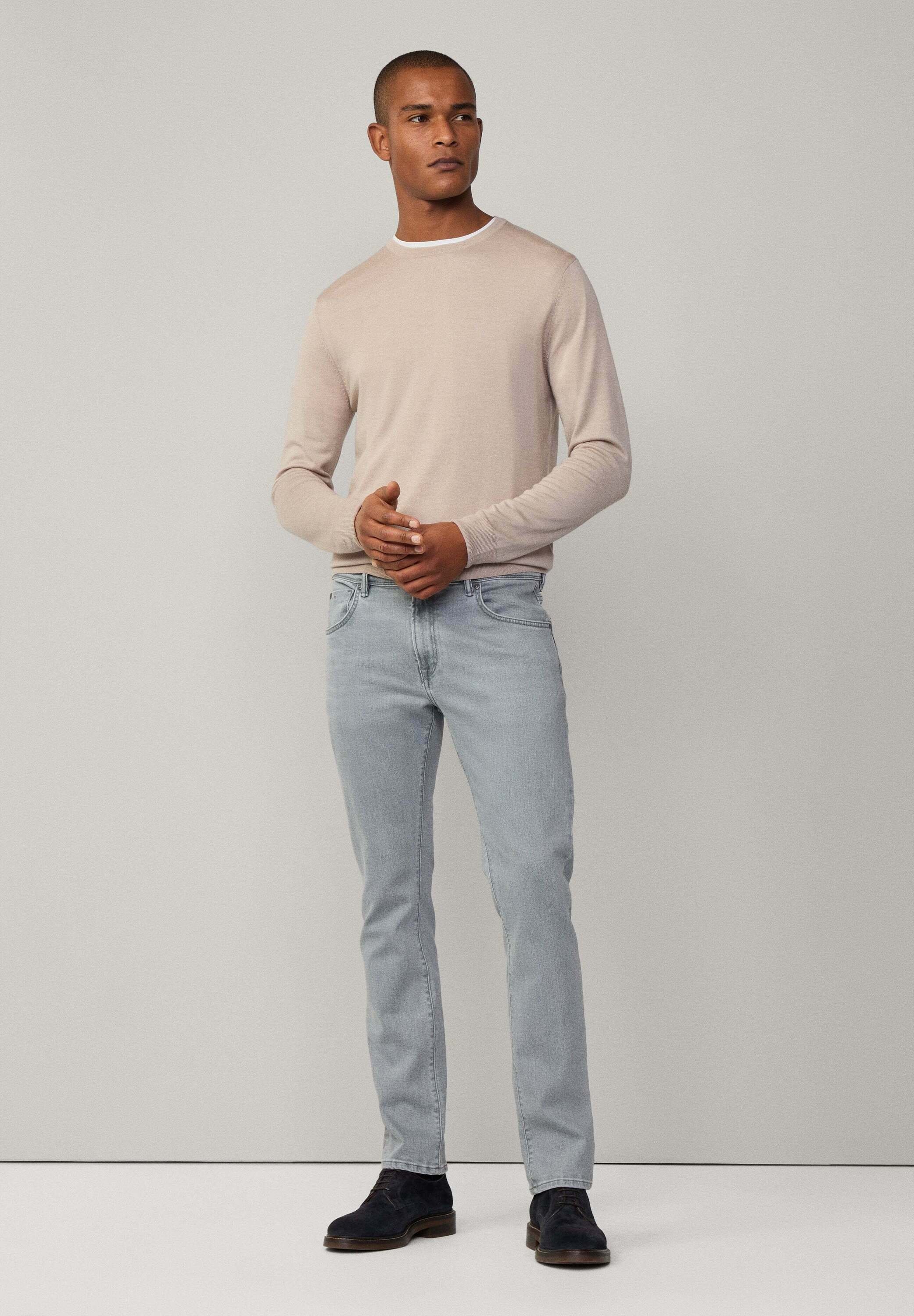 Hackett London