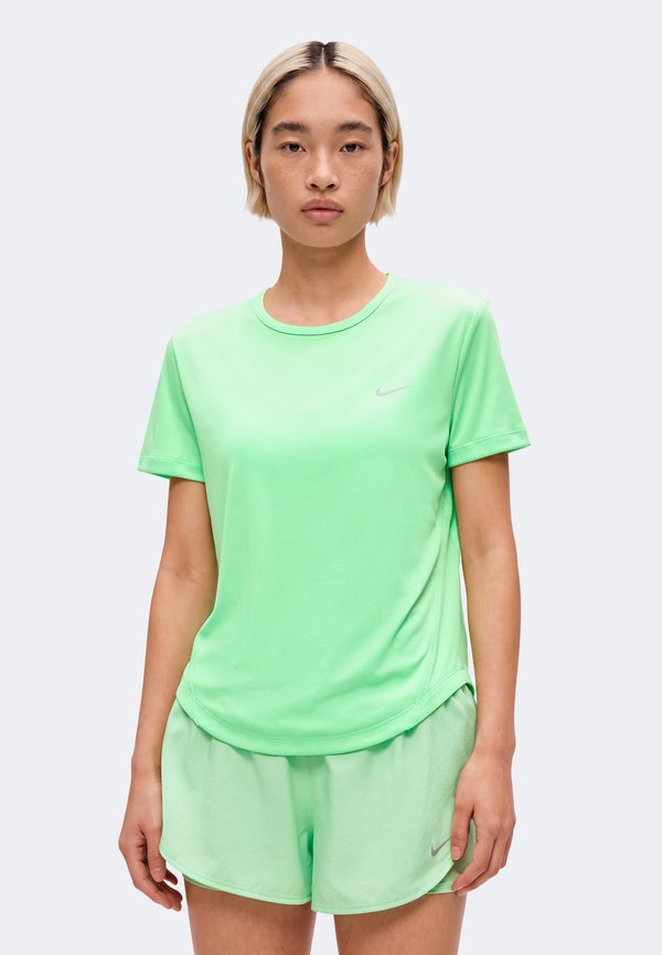 Nike Performance TEMPO - Sports T-shirt - illusion green