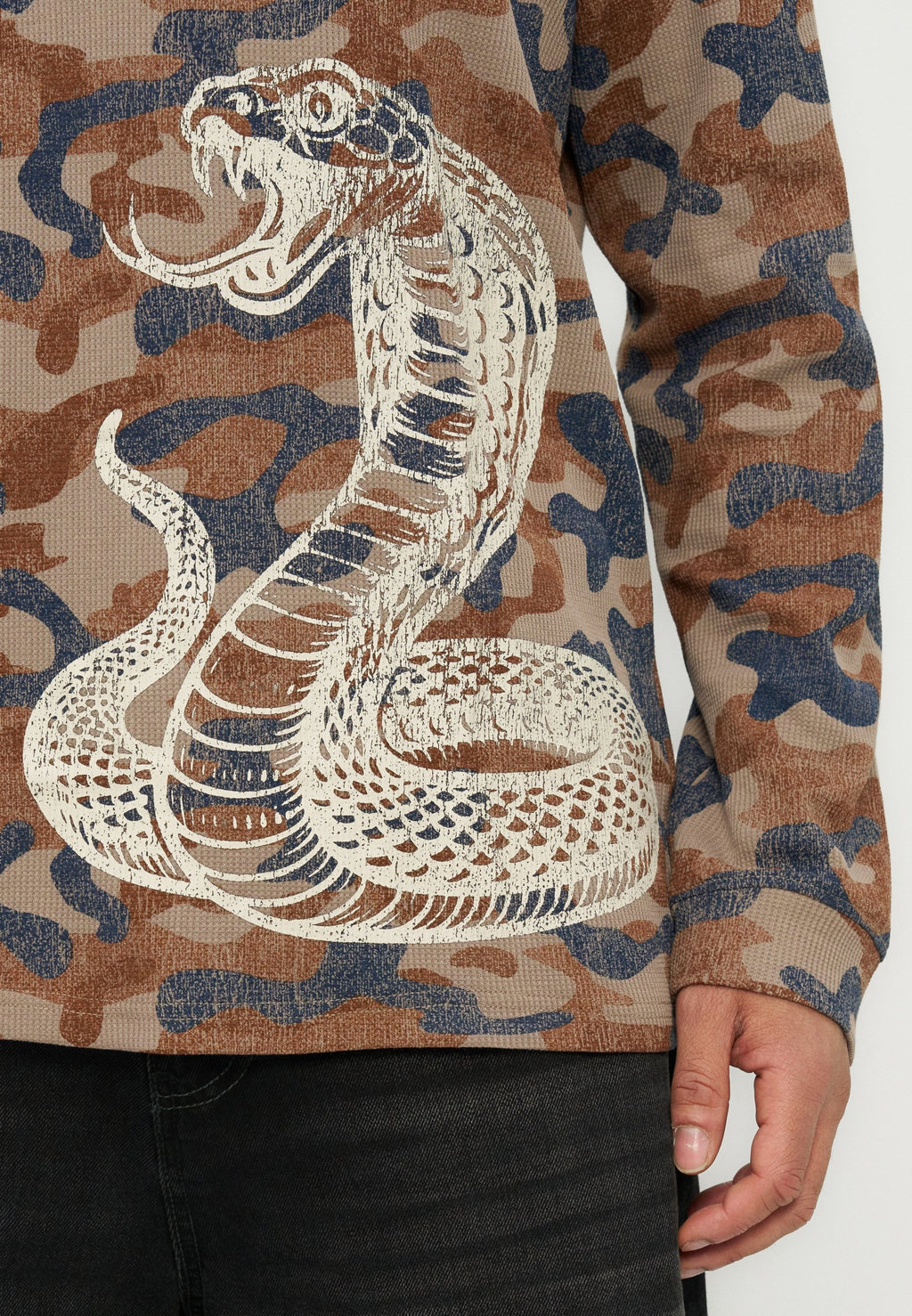 YOURTURN WAFFLE REGULAR FIT GRAPHIC LONGSLEEVED
