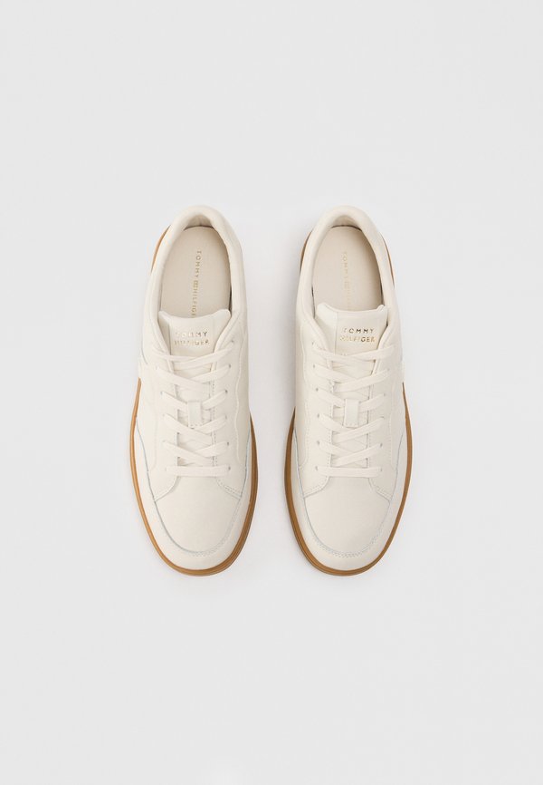 Tommy Hilfiger TH MONOGRAM LEATHER COURT TRAINERS