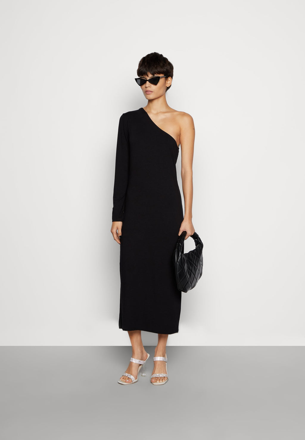 NU-IN ASYMMETRICAL SLEEVE MIDI DRESS