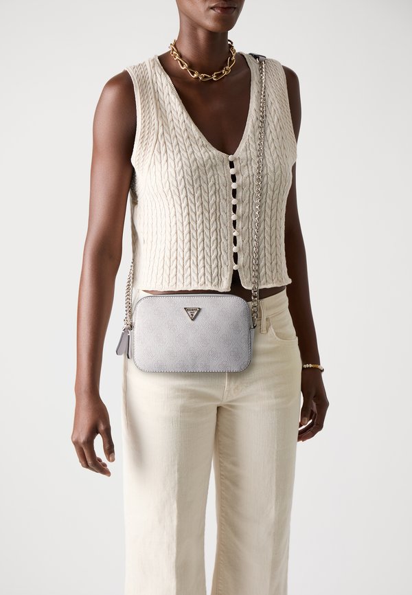 Guess NOELLE - Cross body bag - white