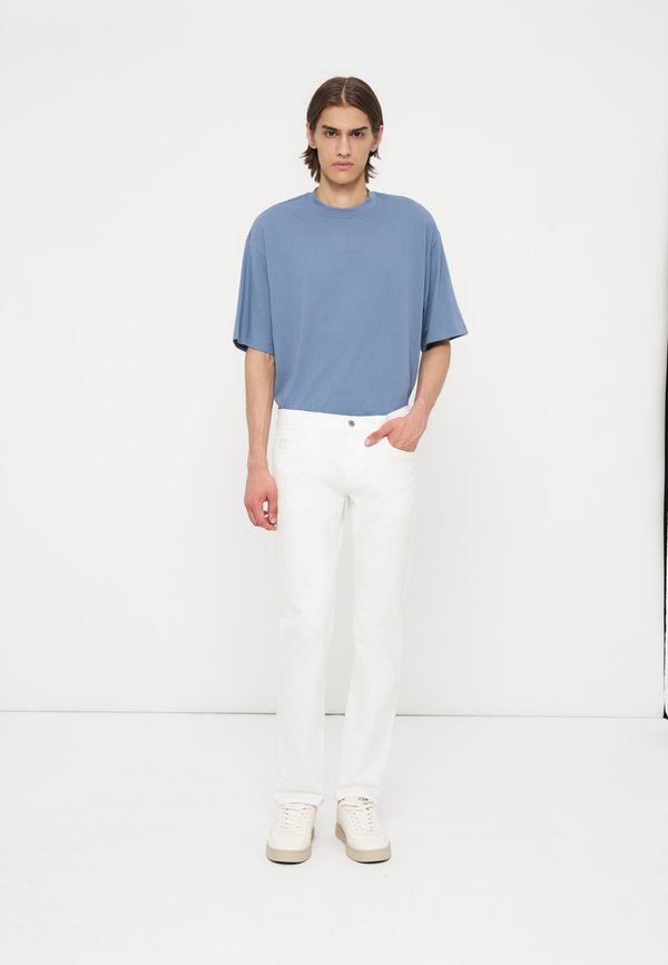 Armani Exchange