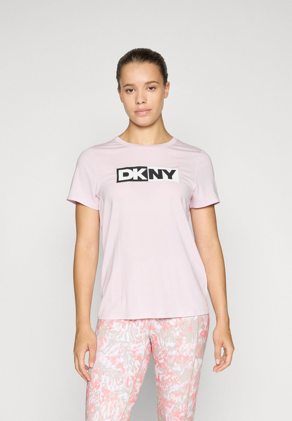 DKNY Sport