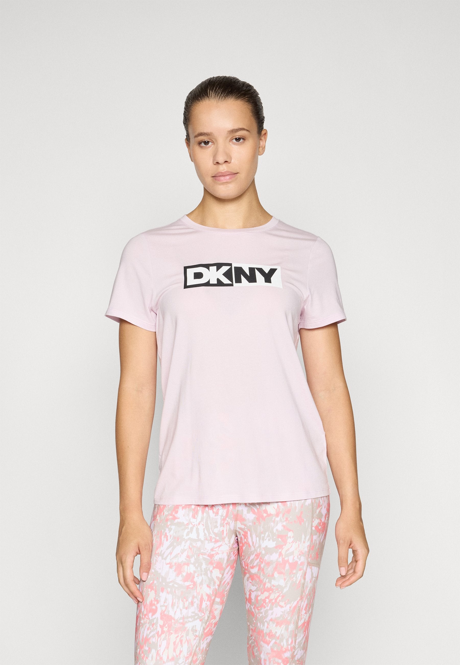 DKNY Sport