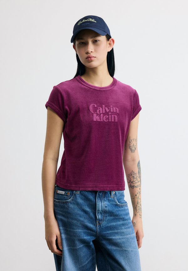 Calvin Klein Jeans Print T-shirt - hot berry
