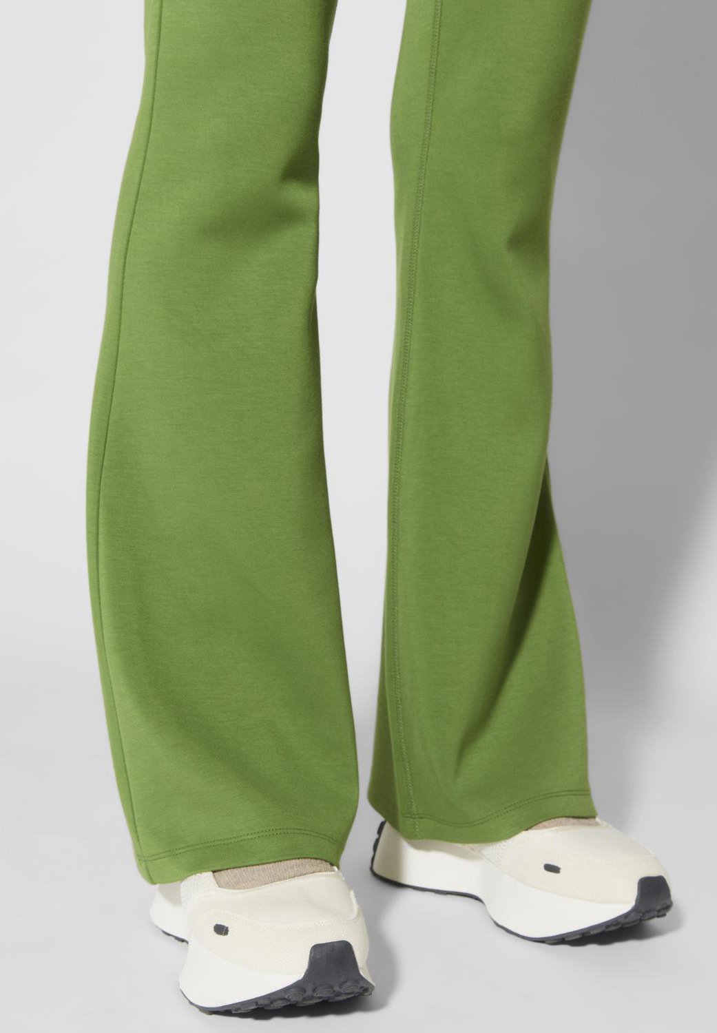 SOMETHINGNEW TIGHT PANTS