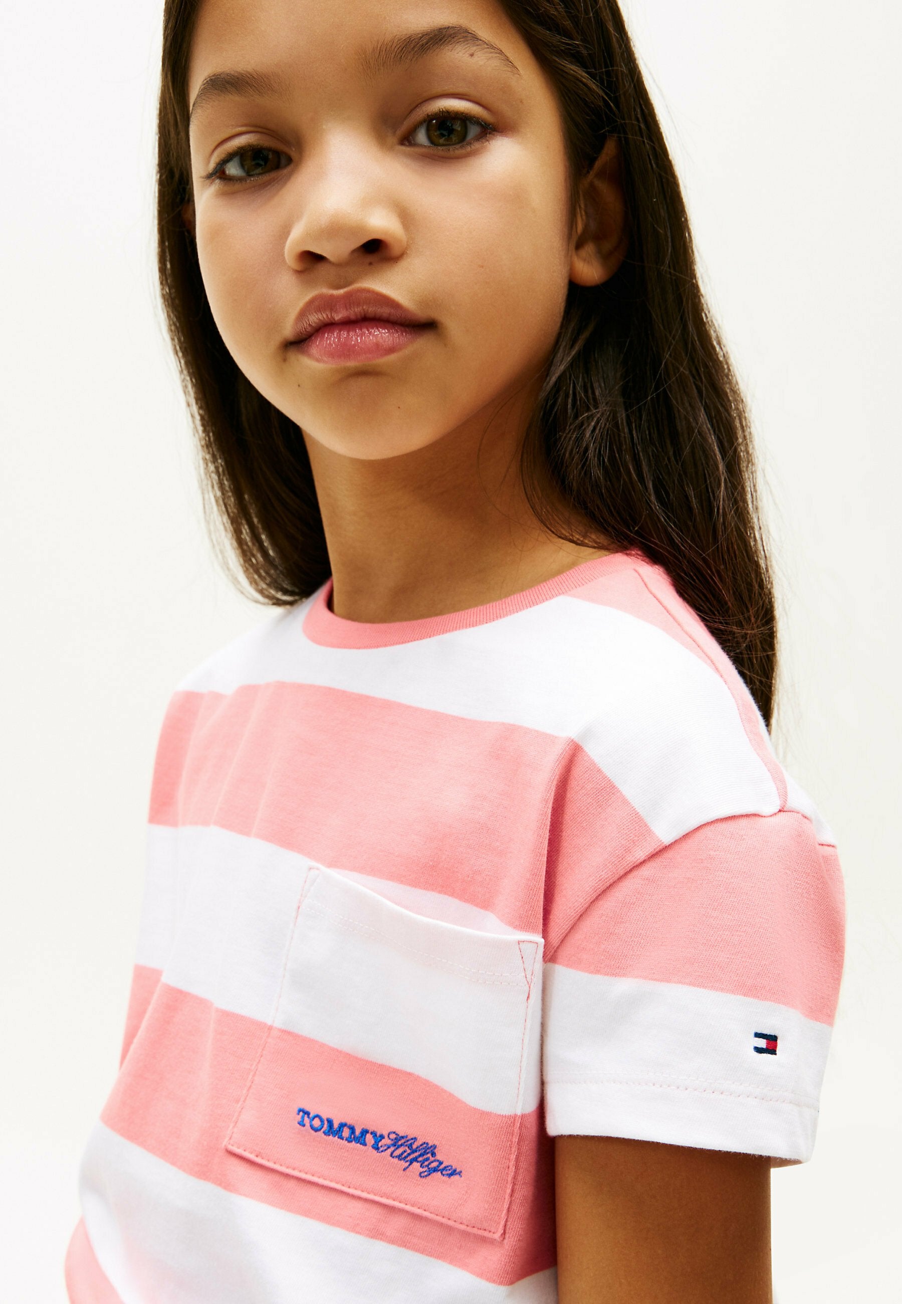 ESSENTIAL STRIPE LOGO EMBROIDERY RELAXED  Media 5