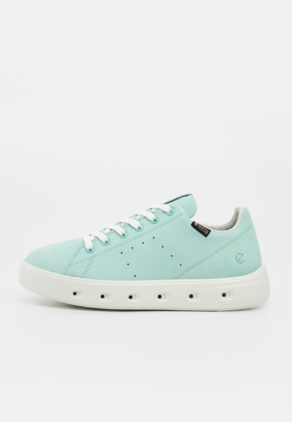 ECCO STREET 720