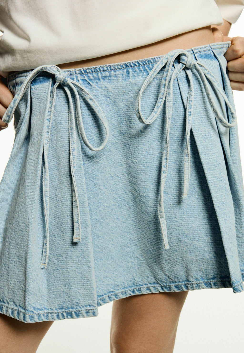 Bershka WITH BOW