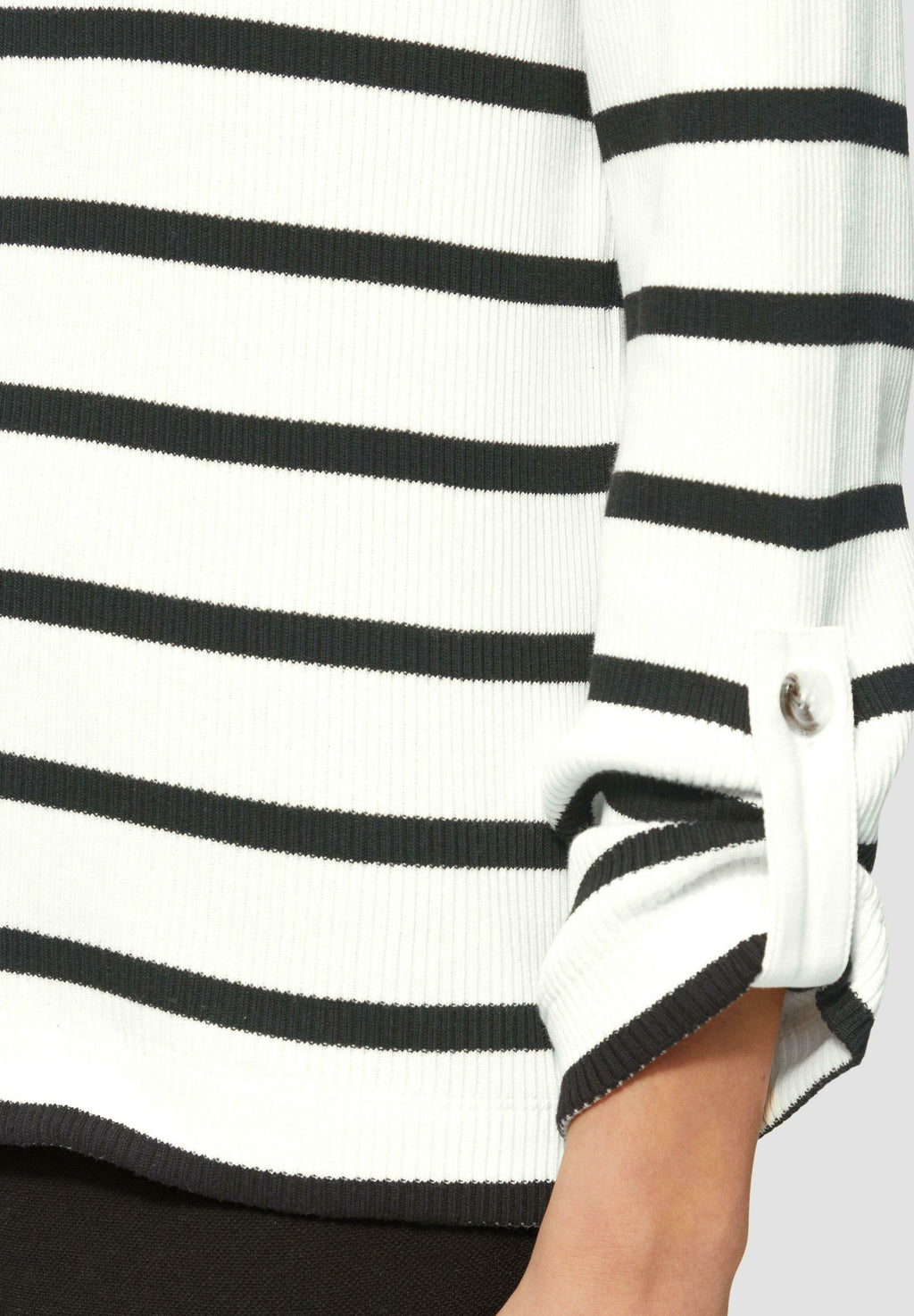 s.Oliver Strickpullover Media 4