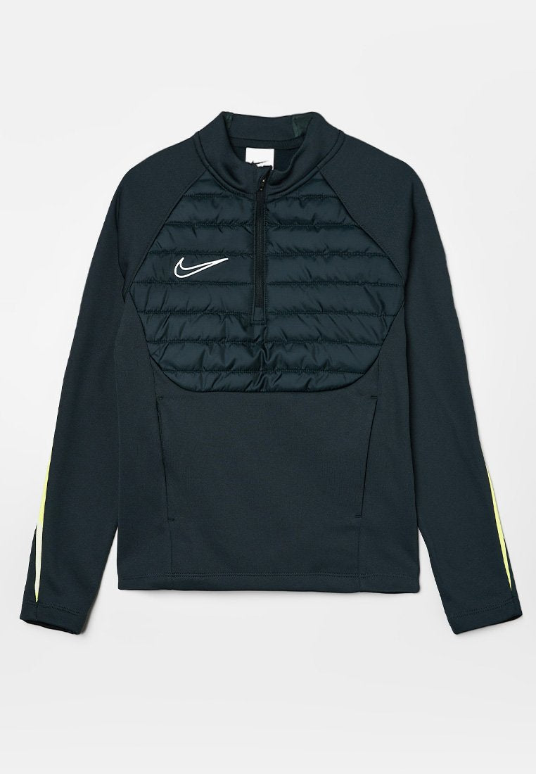 Nike Performance