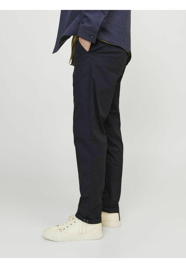 Jack & Jones Tapered fit chinos