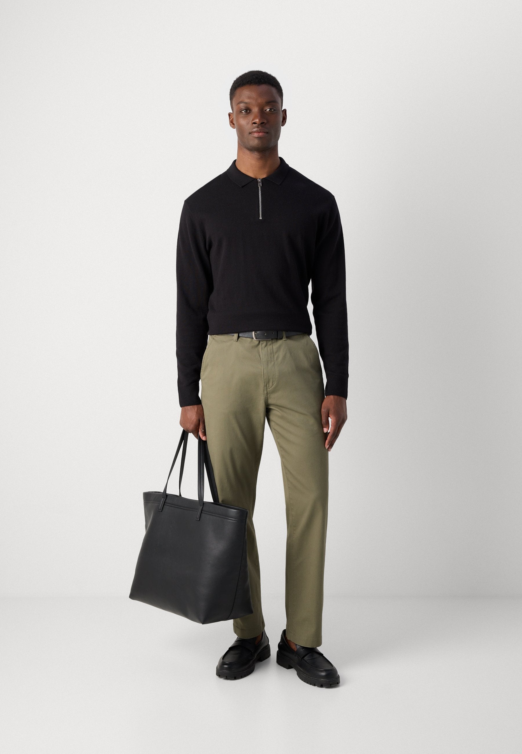 SUPERFLEX CHINO WITH BELT Media 6