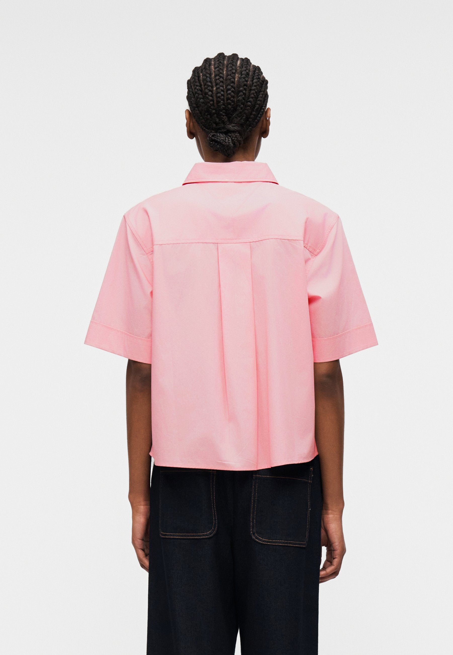 CLASSIC POPLIN SHORT SLEEVE SHIRT Media 4
