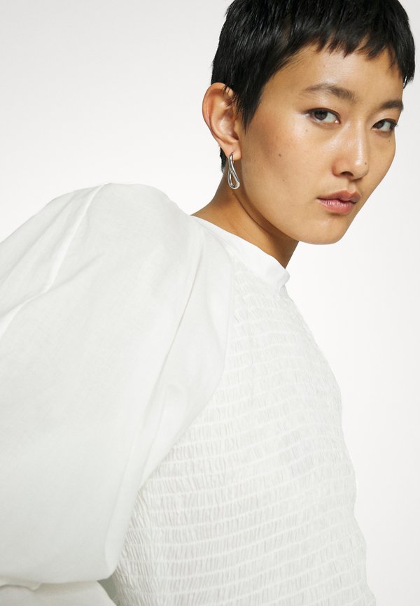 3.1 Phillip Lim VOILE