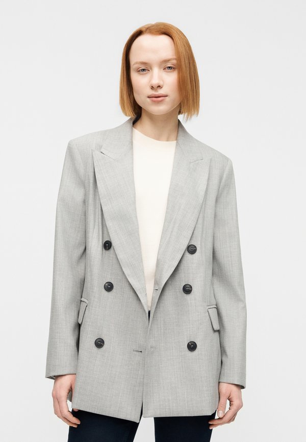 MAX&Co. NODO