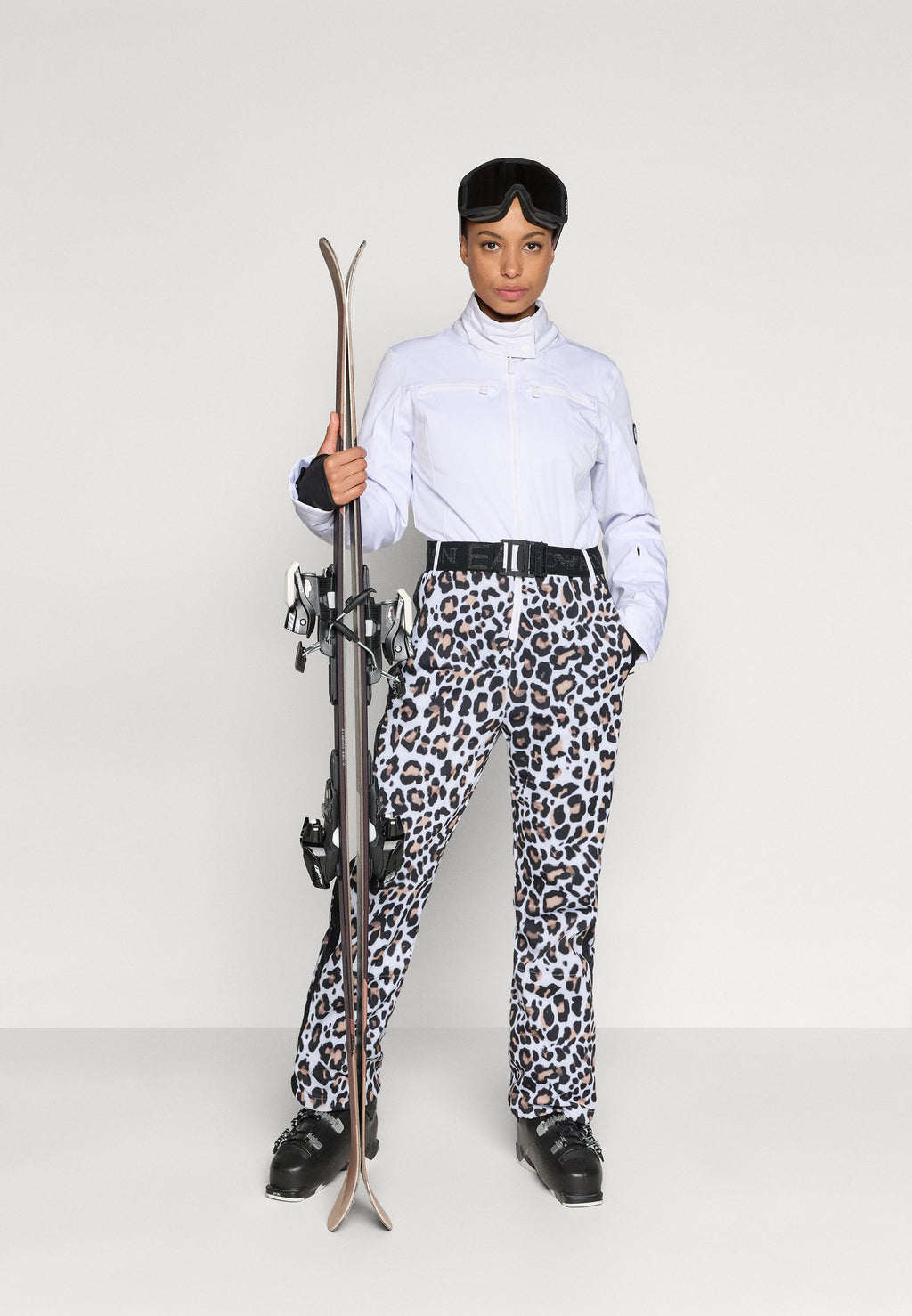 SKI KITZBUHEL PADDED JUMPSUIT Media 2