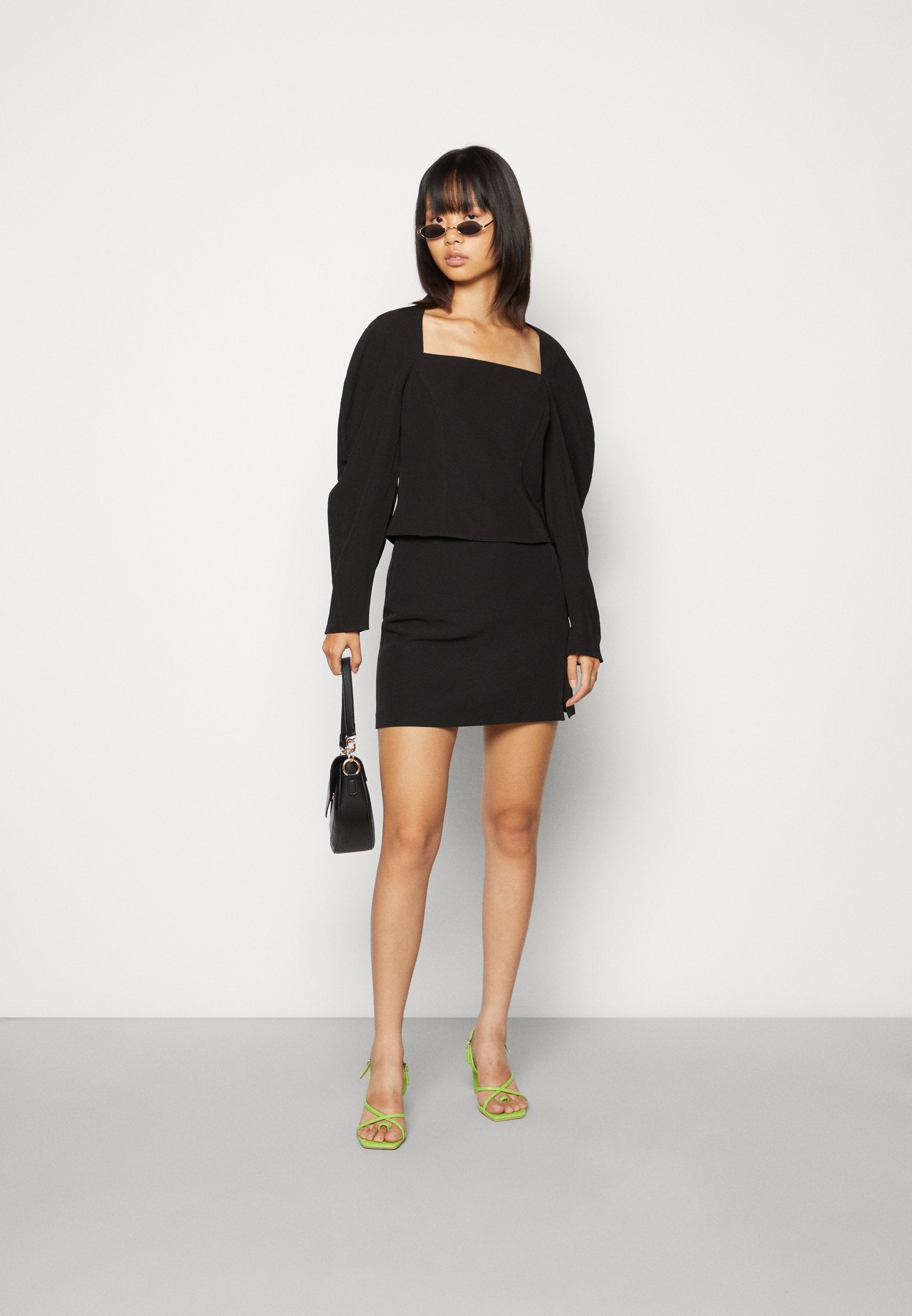NA-KD VOLUME SLEEVE BLOUSE