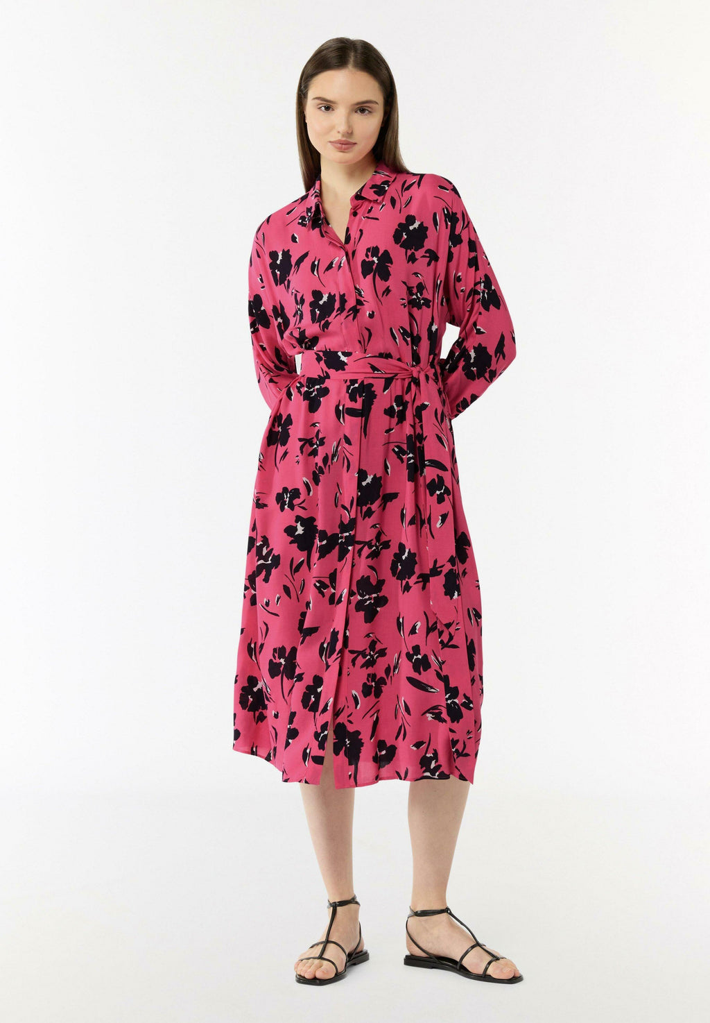 comma casual identity